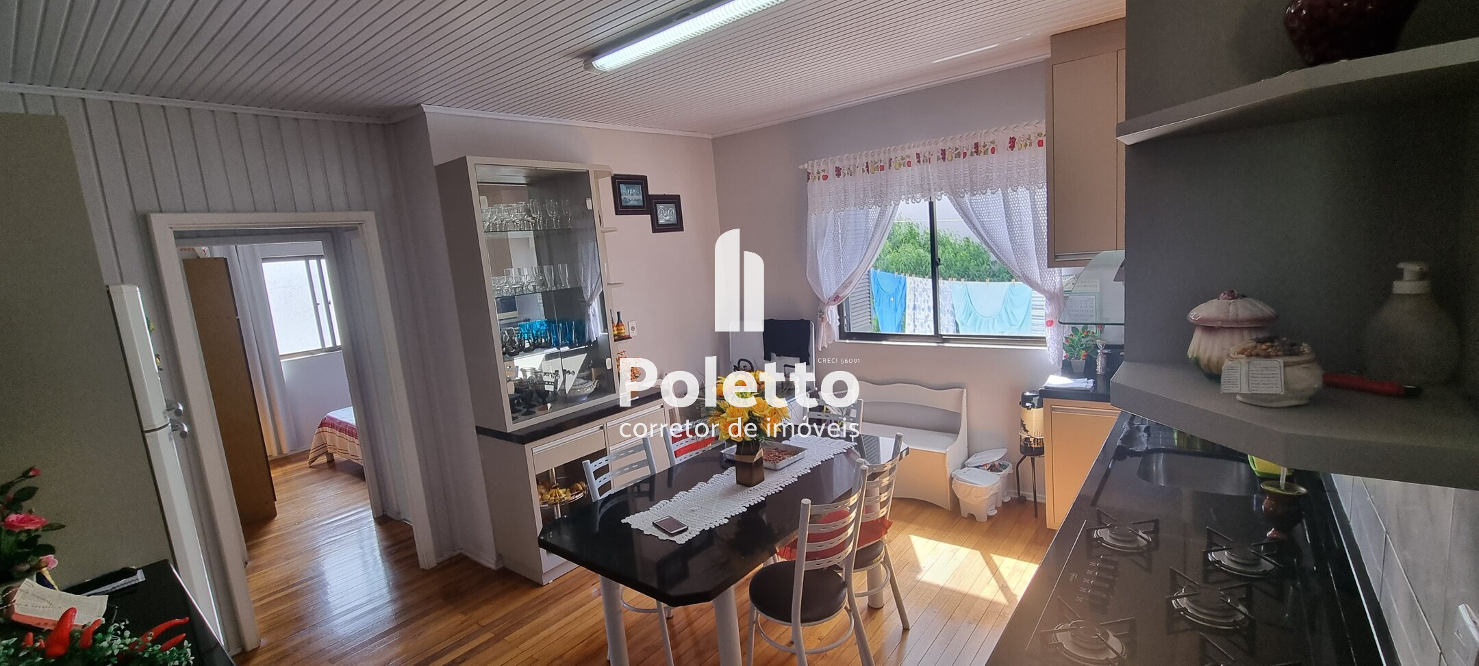 Vende-se casa no centro de Marau — Miniatura 8