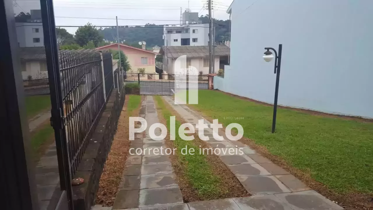 Casa com excelente pátio no centro de Marau — Miniatura 4