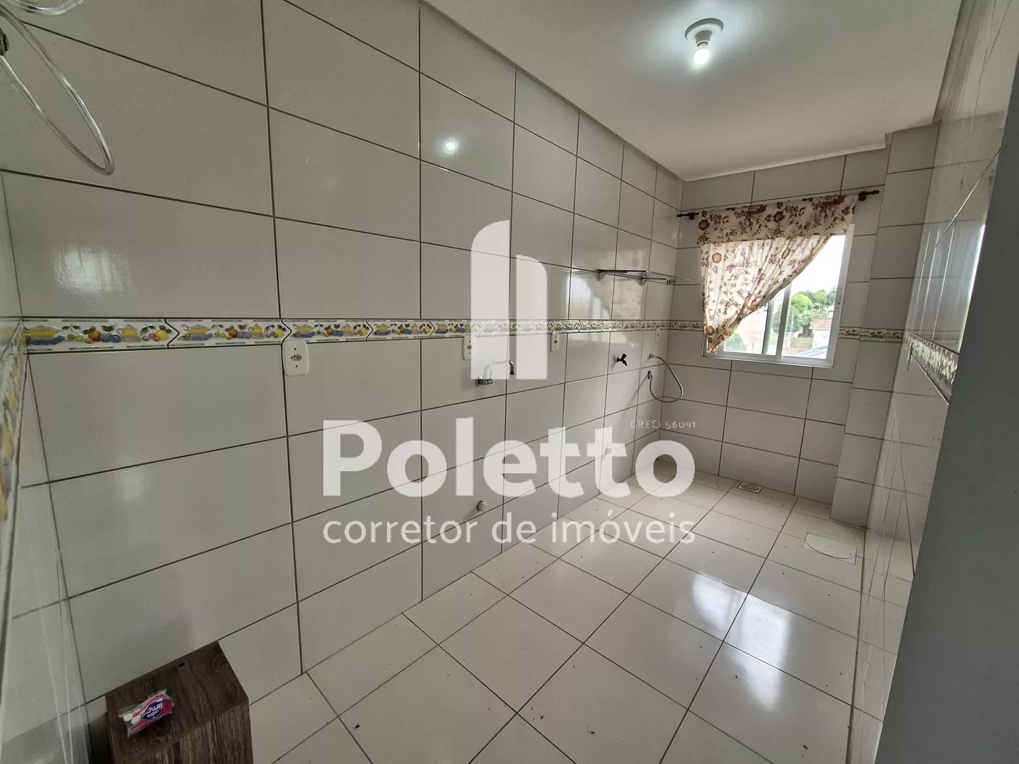 Aluga-se apartamento com 2 quartos — Miniatura 5