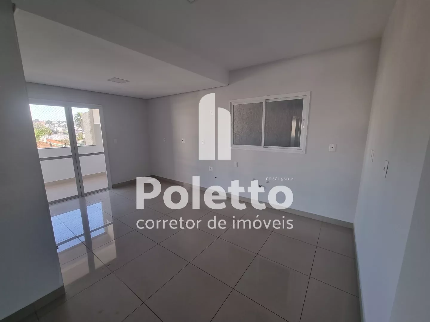 Maravilhoso apartamento de 02 dormitórios no Centro de Marau — Miniatura 3