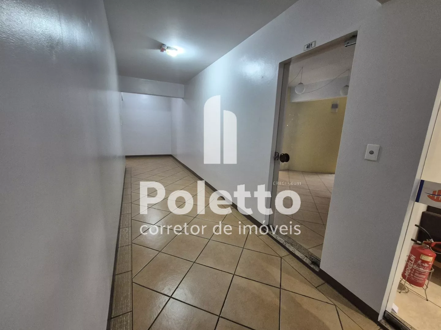 Vende-se sala comercial no centro de Marau — Miniatura 2