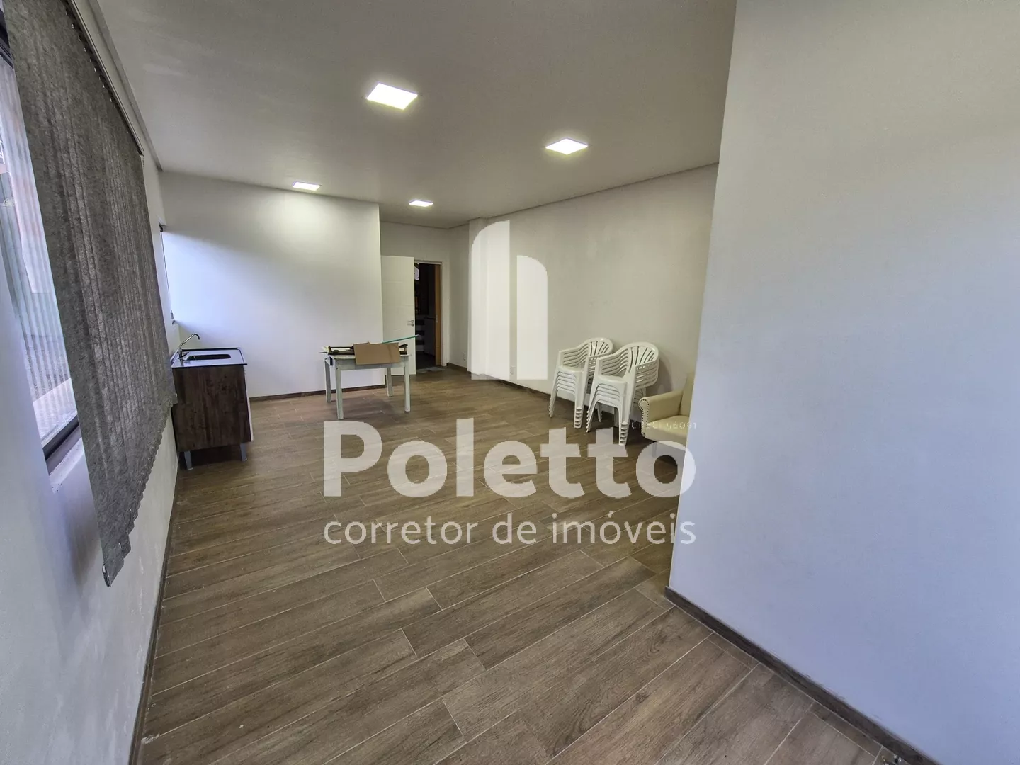Sala comercial térrea no centro de Marau — Miniatura 3
