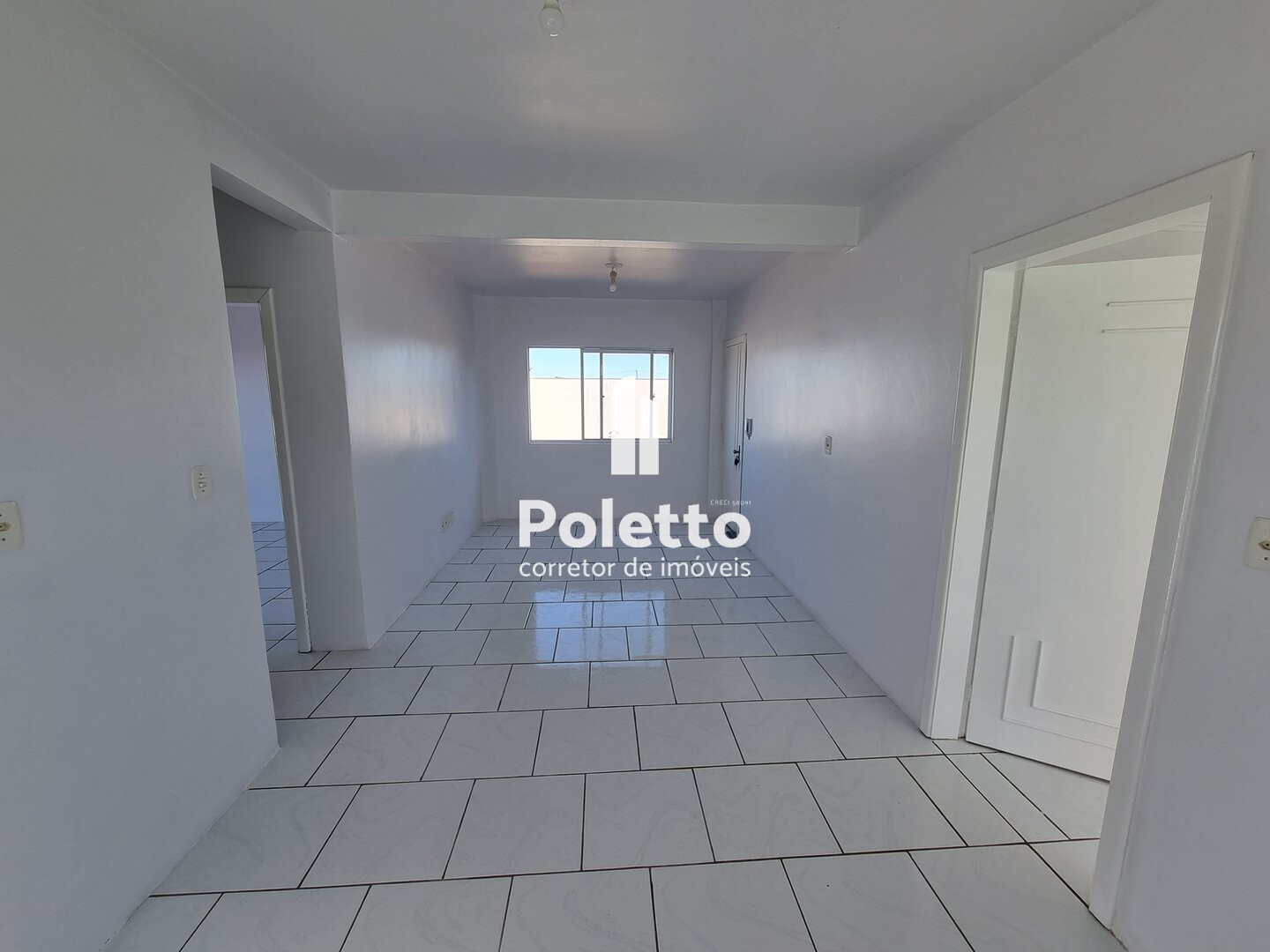 Vende-se apartamento com 02 dormitórios — Miniatura 3