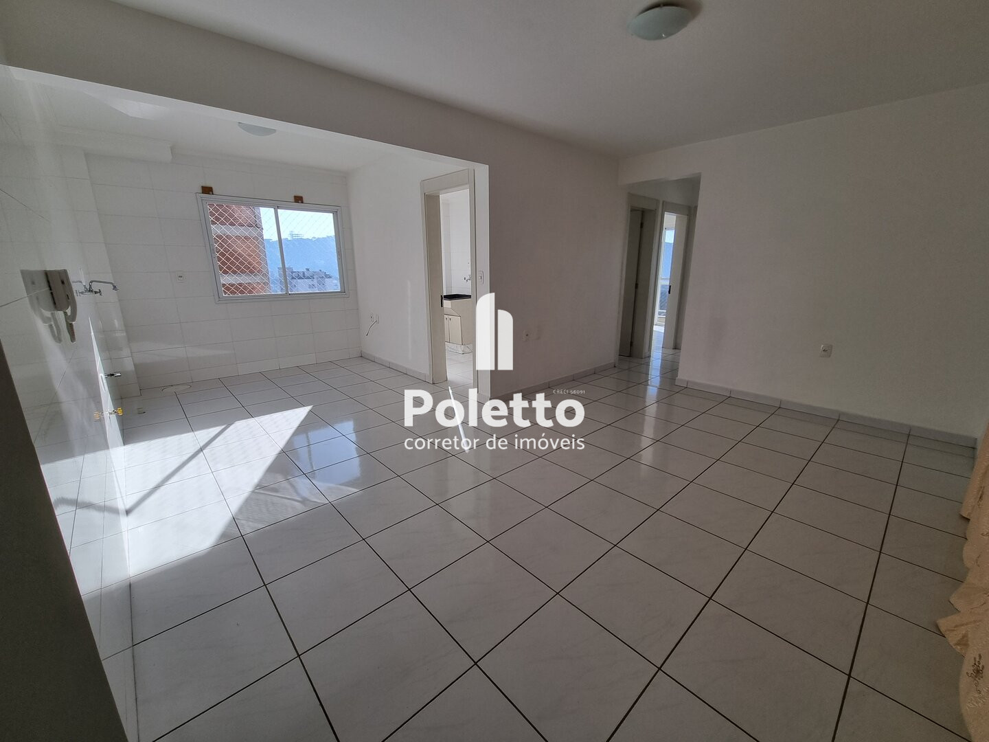 Aluga-se apartamento no centro de Marau — Miniatura 2