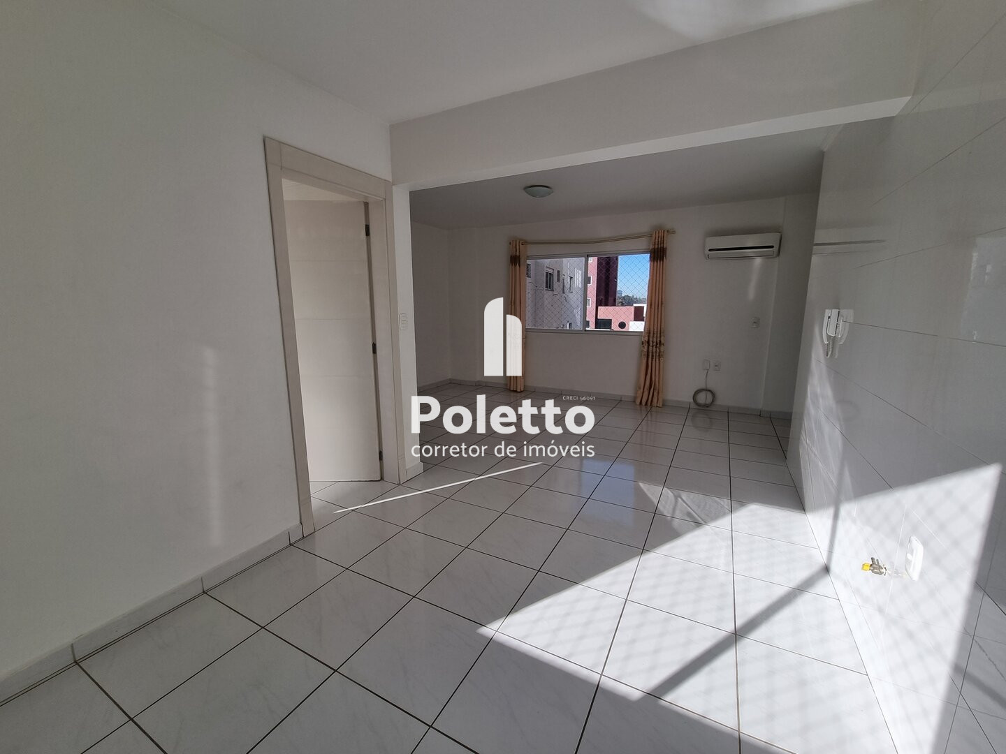 Aluga-se apartamento no centro de Marau — Miniatura 3