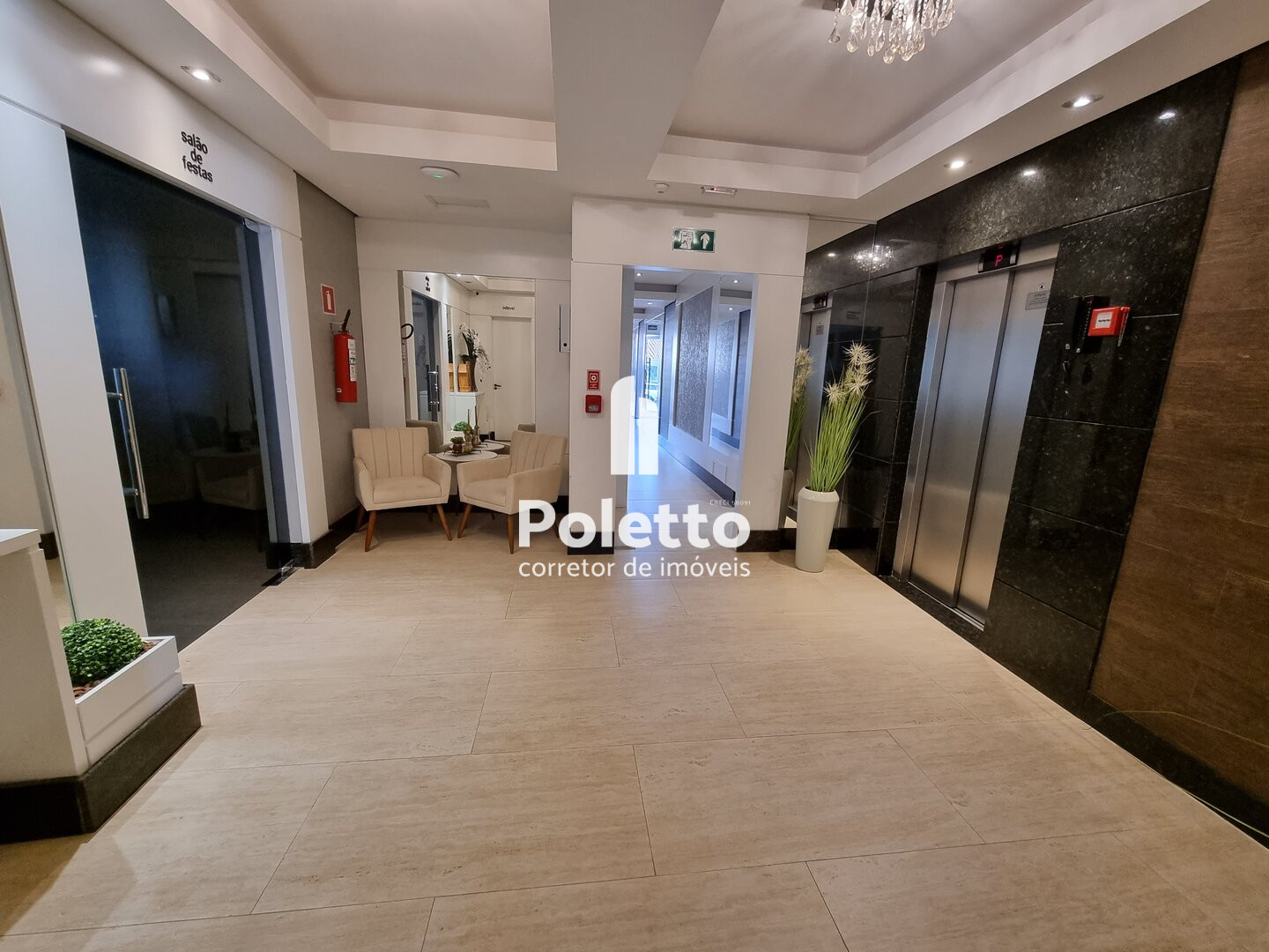 Vende-se linda cobertura duplex Mobiliada no centro de Marau — Miniatura 4