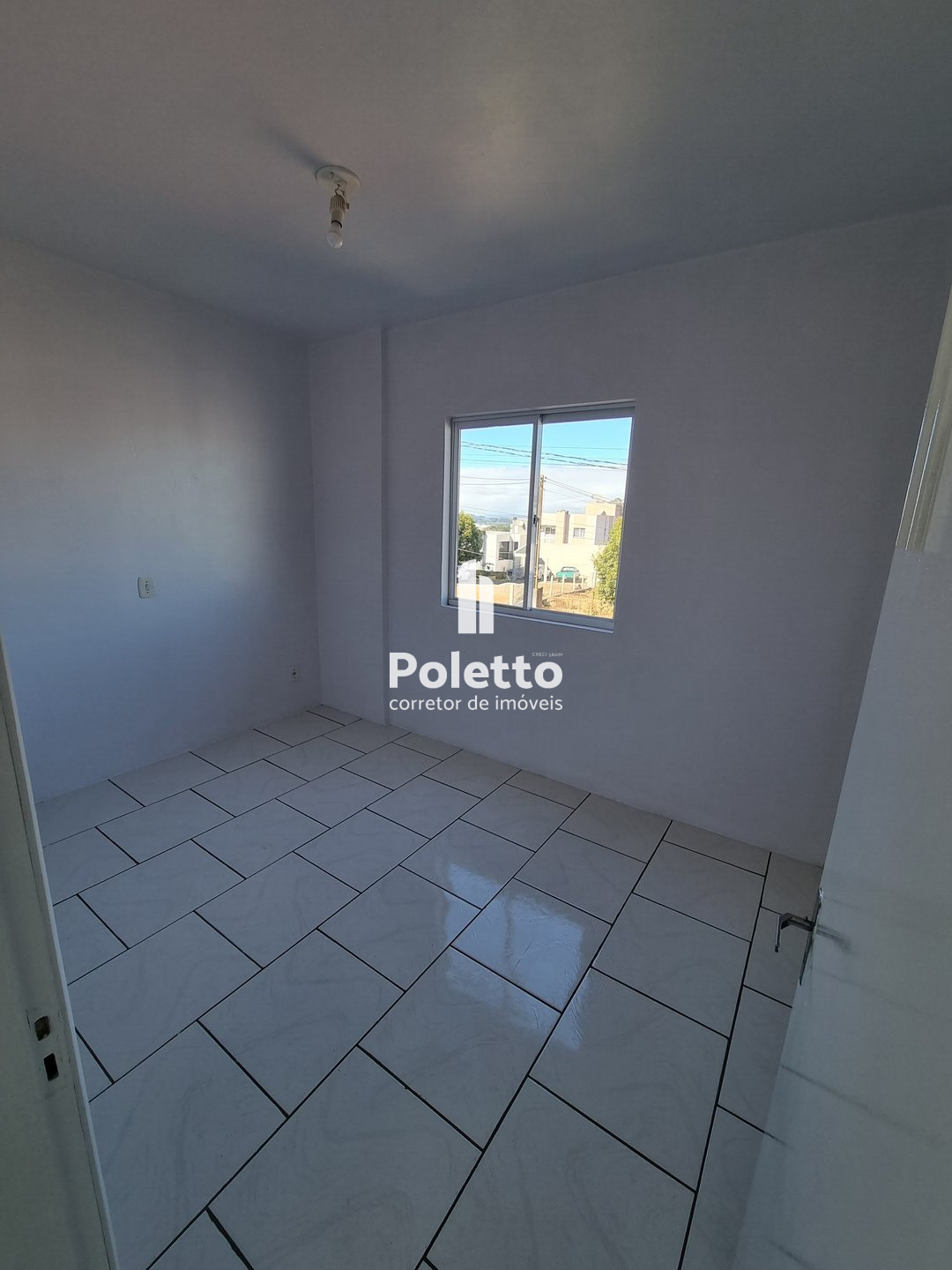 Vende-se apartamento com 02 dormitórios — Miniatura 8
