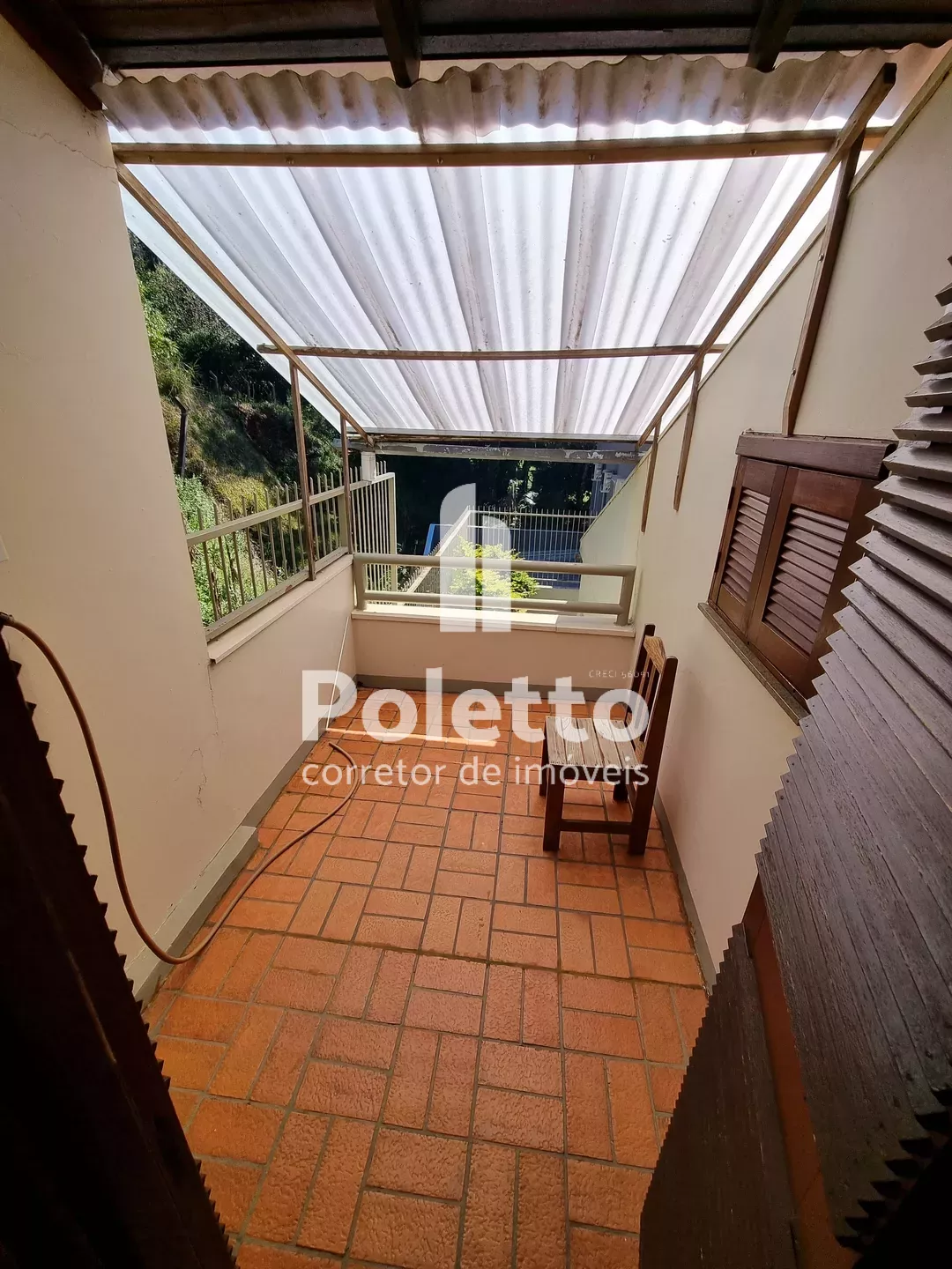 Vende-se casa no centro de Marau — Miniatura 15