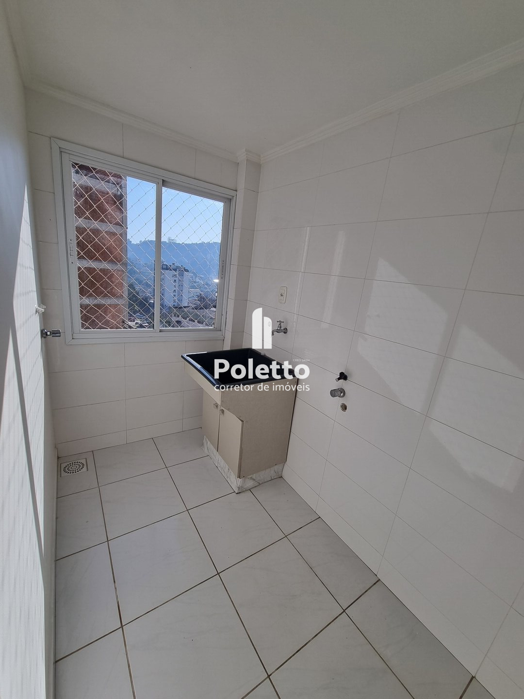 Aluga-se apartamento no centro de Marau — Miniatura 10