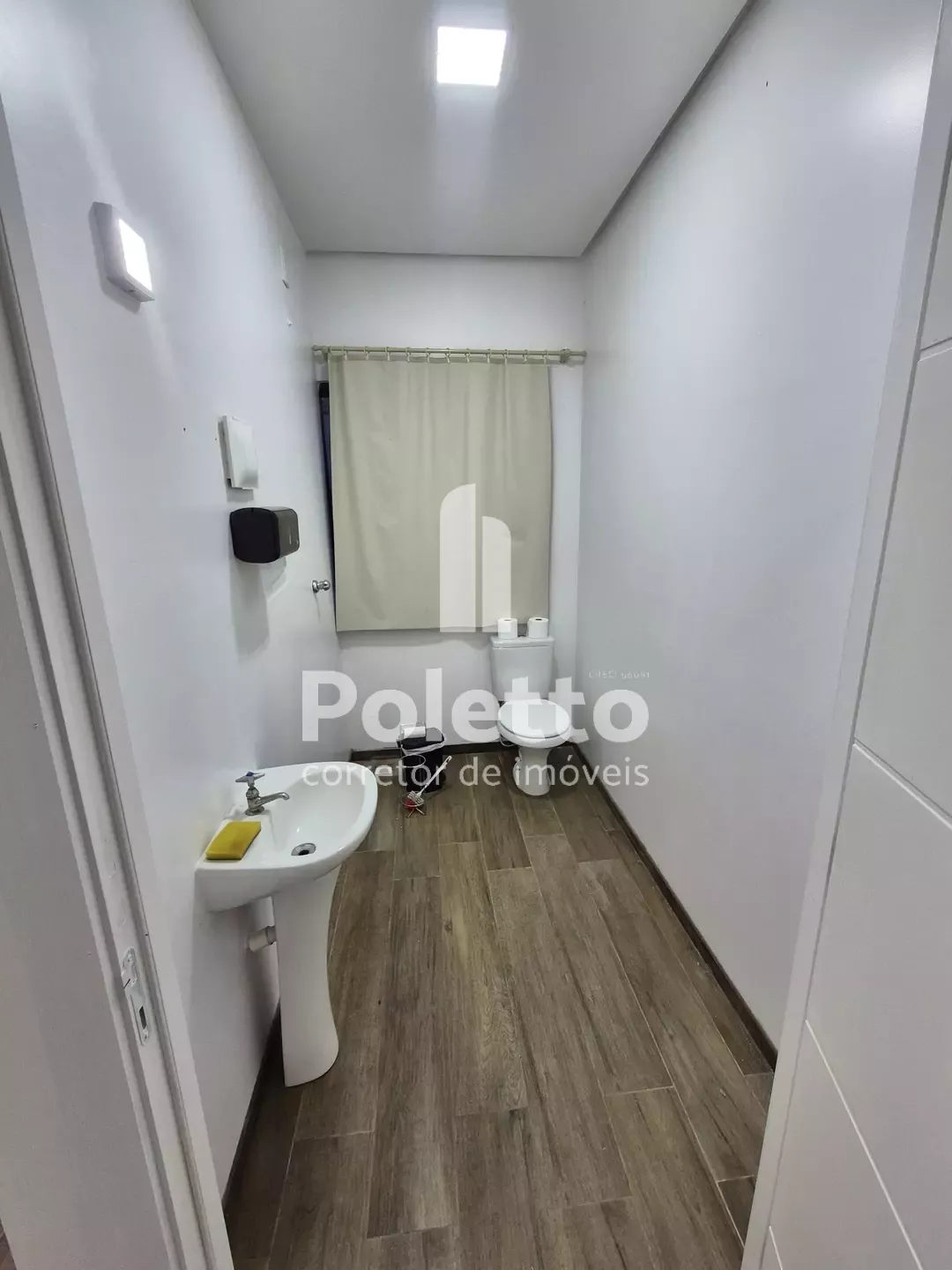 Sala comercial térrea no centro de Marau — Miniatura 5