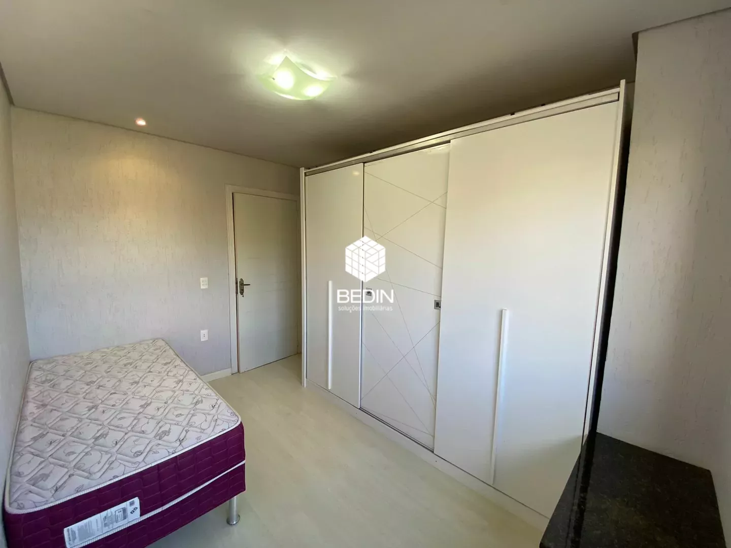 Apartamento com 03 dormitórios para locação no Centro de Serafina Corrêa — Miniatura 24