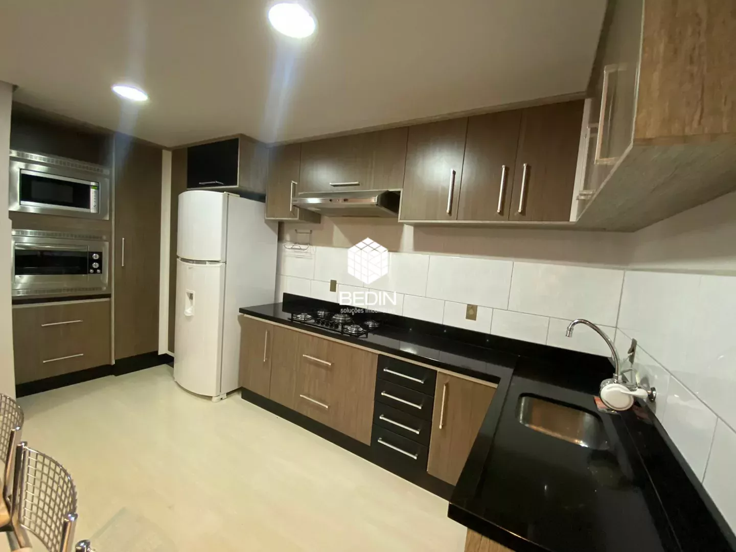 Apartamento com 03 dormitórios para locação no Centro de Serafina Corrêa — Miniatura 6