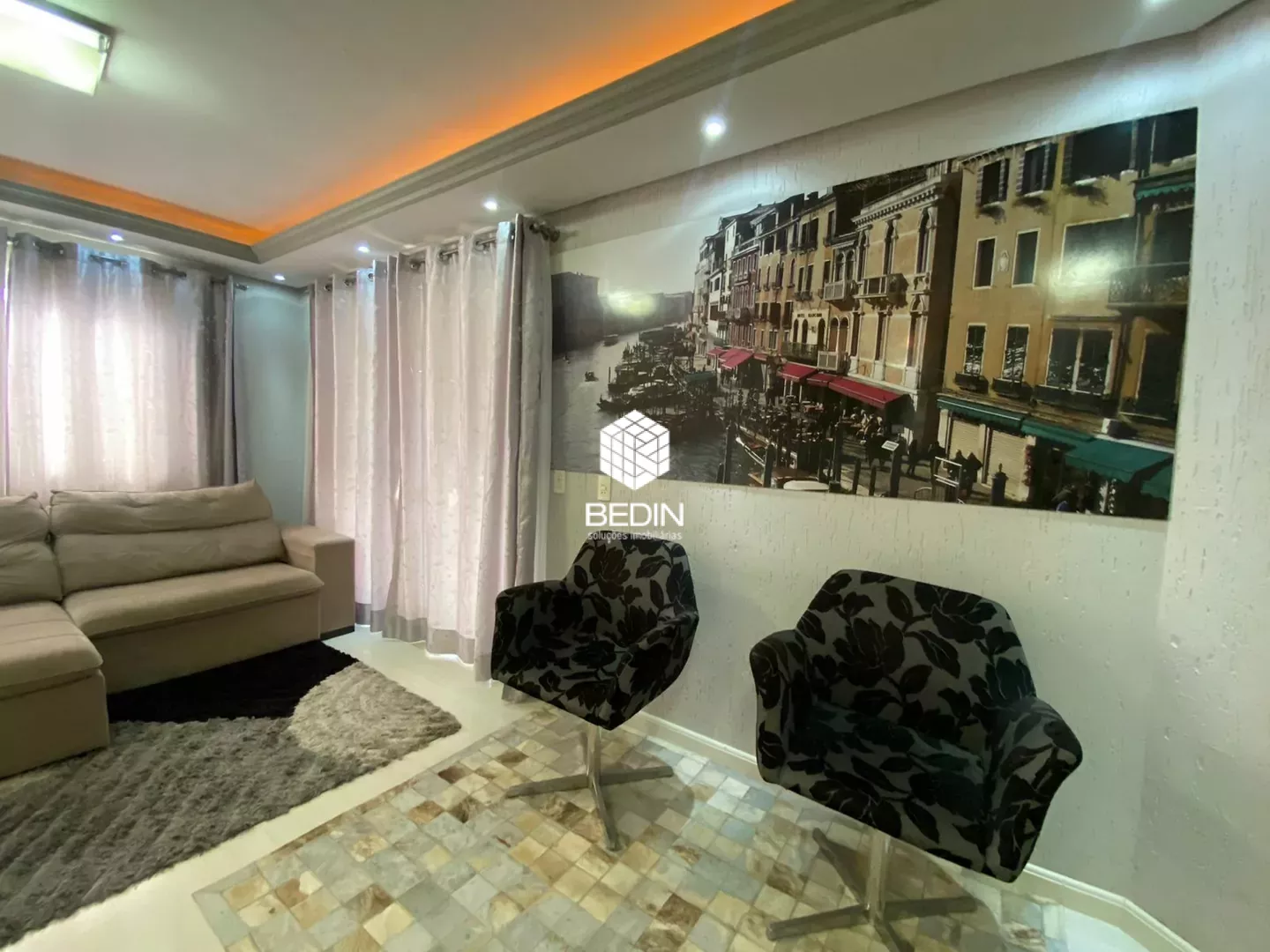 Apartamento com 03 dormitórios para locação no Centro de Serafina Corrêa — Miniatura 7