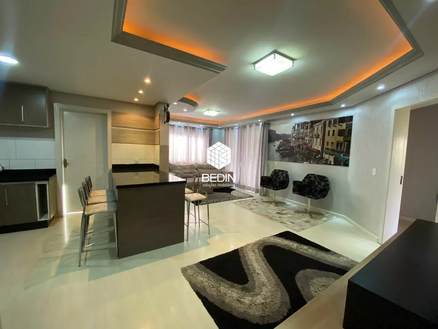 Apartamento com 03 dormitórios para locação no Centro de Serafina Corrêa — Miniatura 5