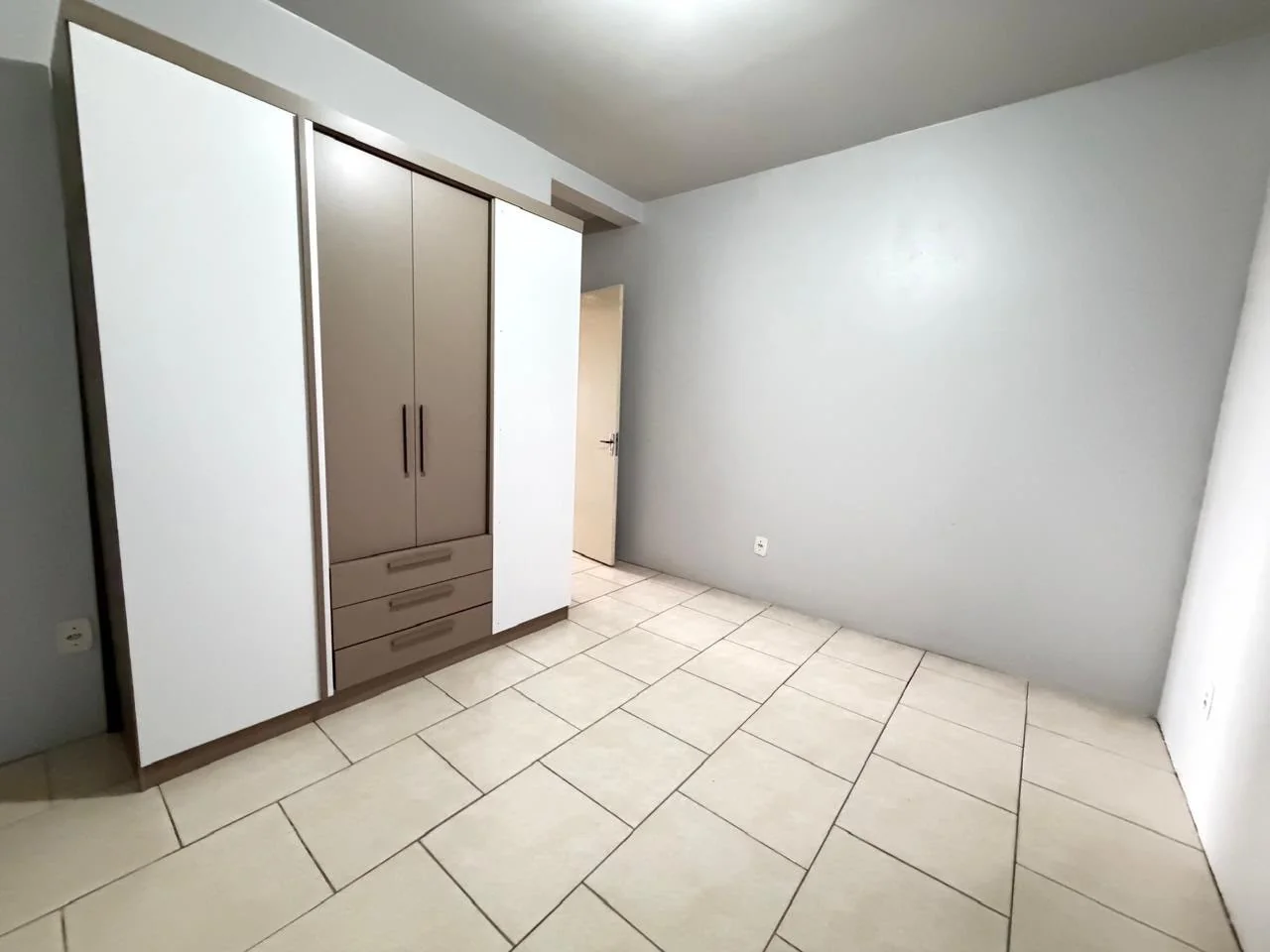 Comprar - Apartamento Comprar - Apartamento