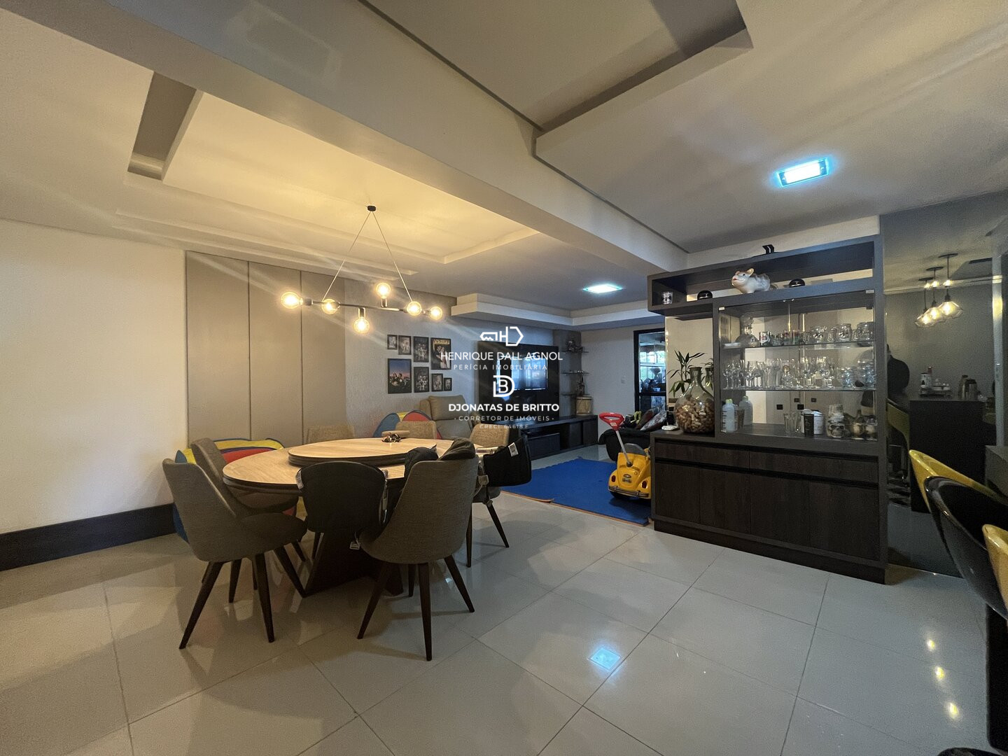 Comprar - Apartamento Comprar - Apartamento