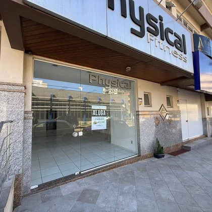 SALA COMERCIAL TÉRREA DISPONÍVEL PARA LOCAÇÃO