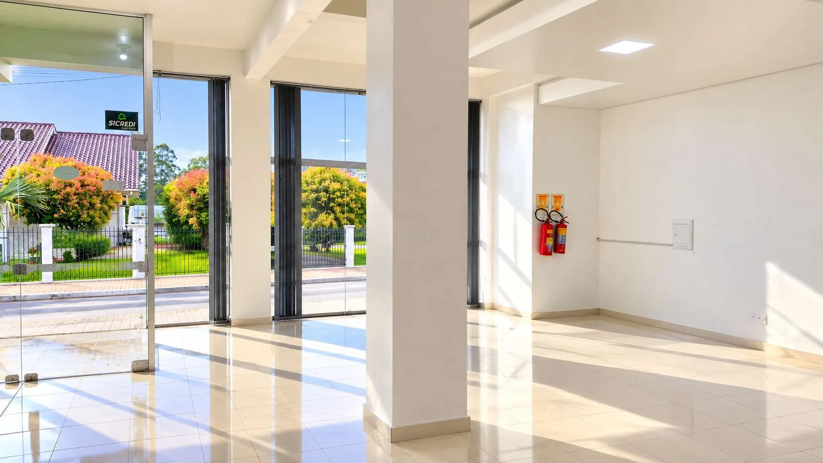 Locação - Sala comercial Locação - Sala comercial
