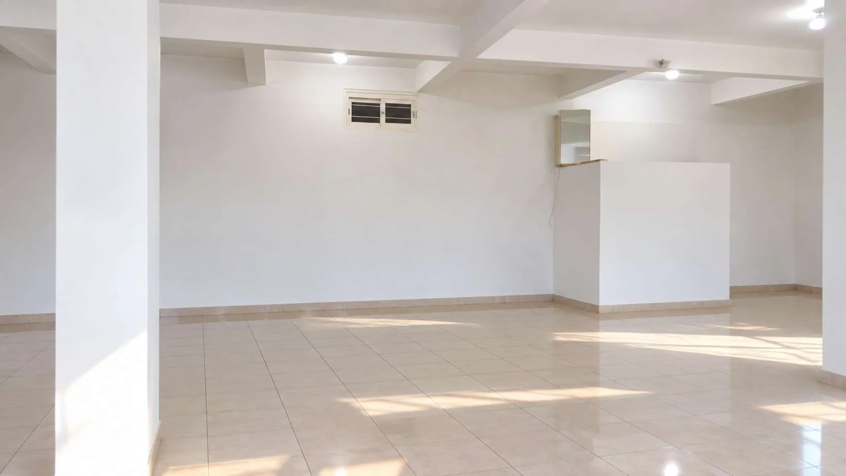 Locação - Sala comercial Locação - Sala comercial