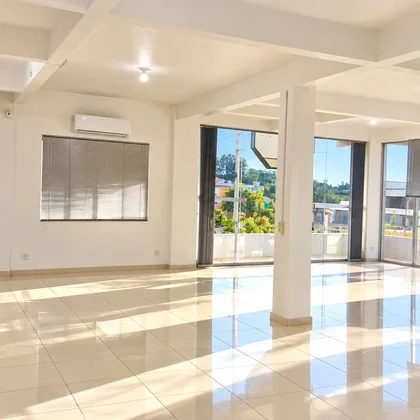 Locação - Sala comercial