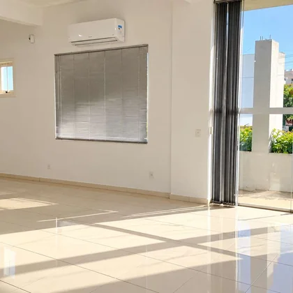 Locação - Sala comercial