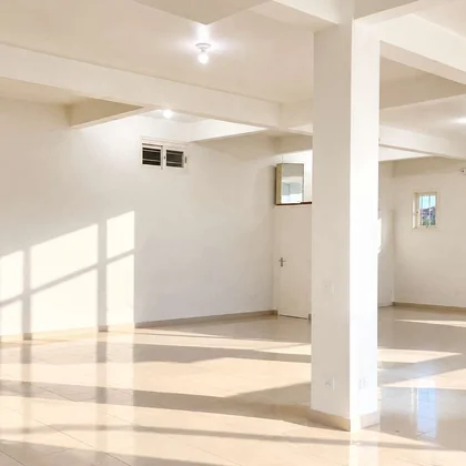 Locação - Sala comercial