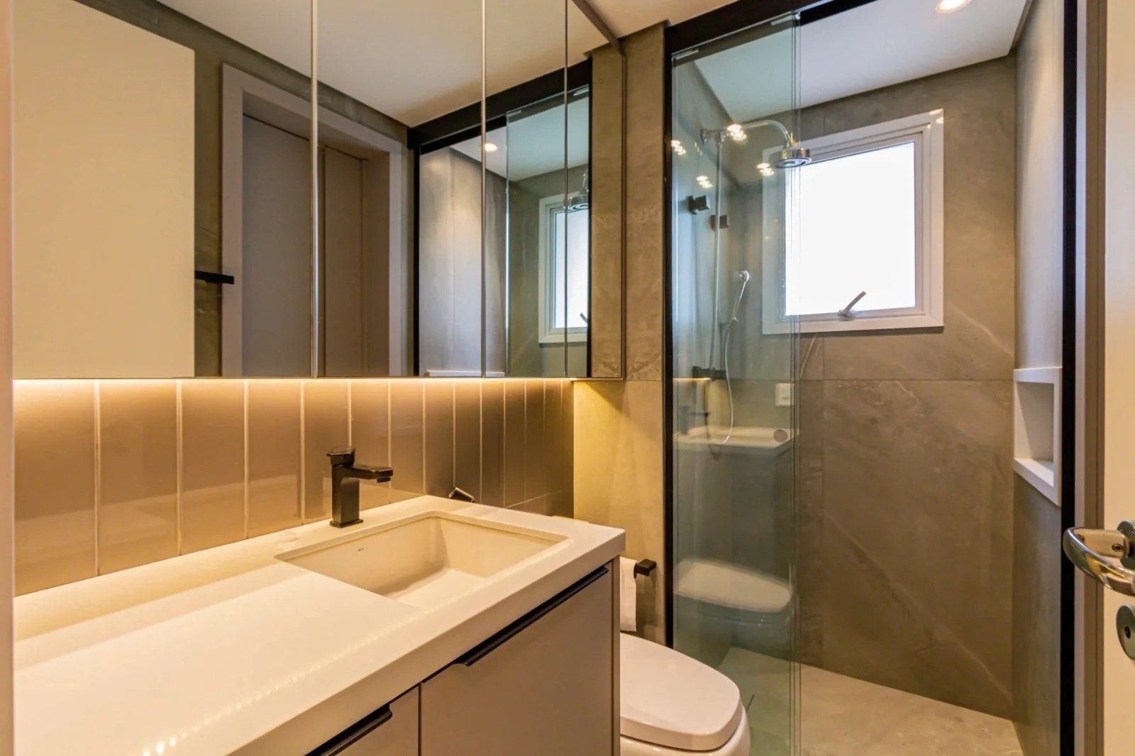 Comprar - Apartamento Comprar - Apartamento