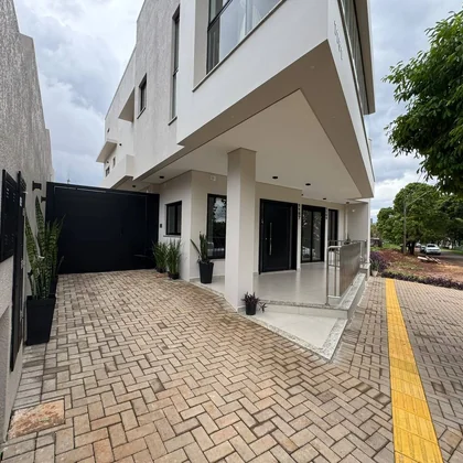 Aluga - se Sala comercial