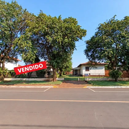 Vende-se Terreno