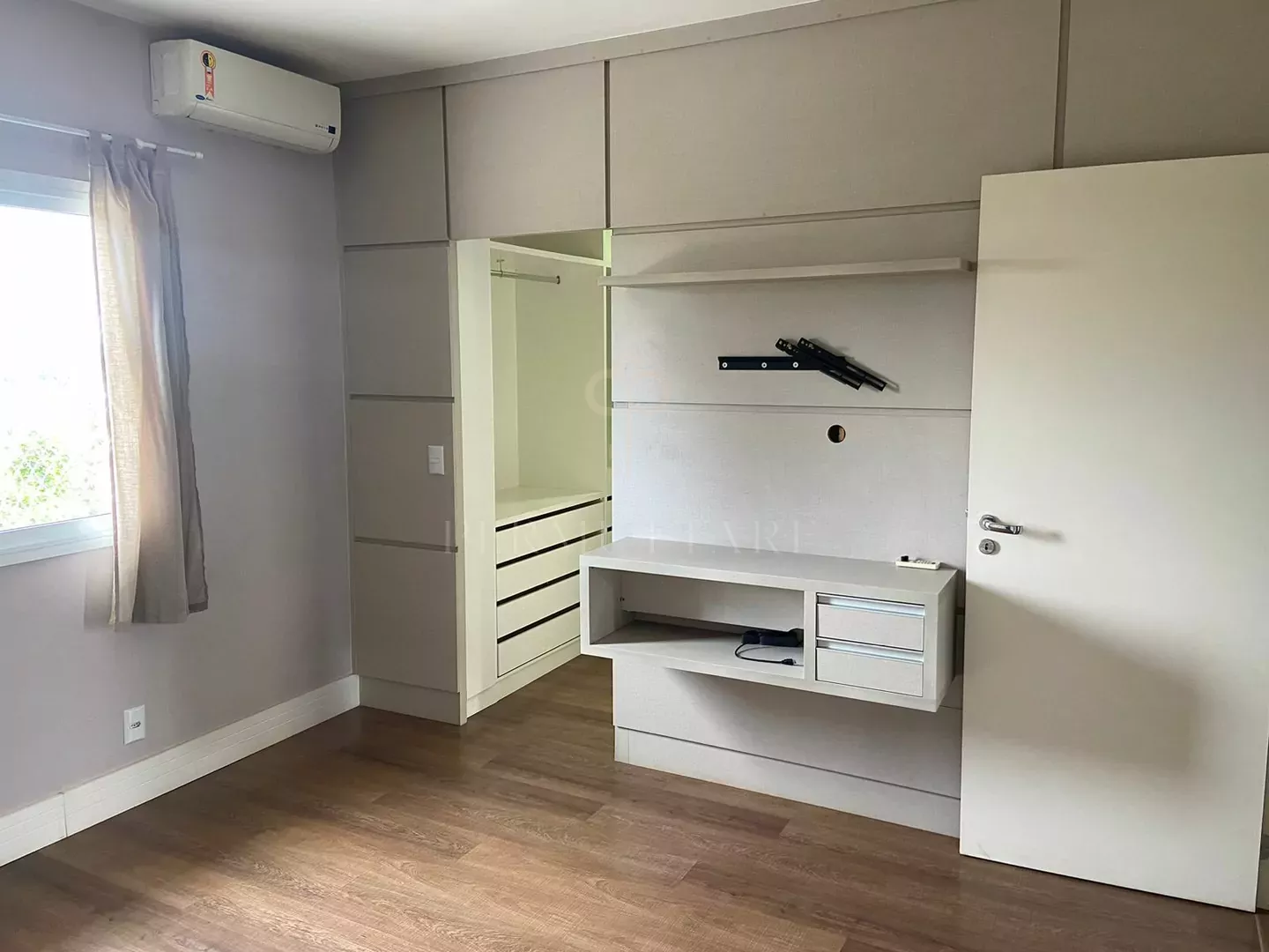 Linda Casa De Condomínio com 3 Quartos Sendo 3 Suites   A Venda No Parque Xangrilá, Em Campinas/SP. — Miniatura 18