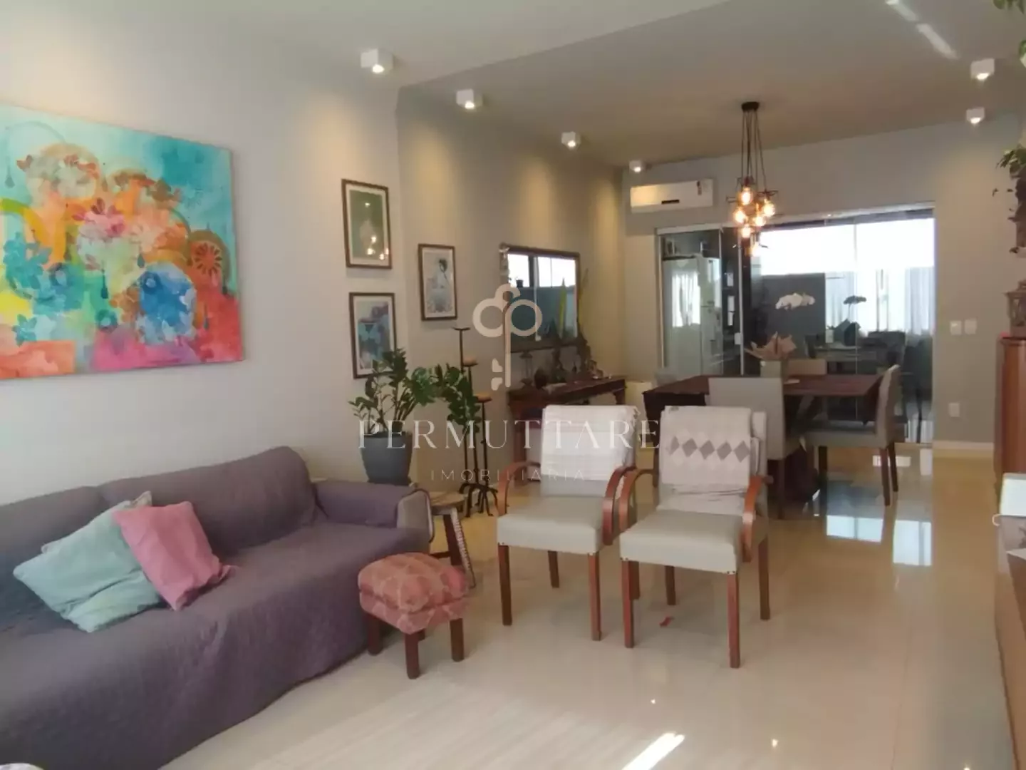 Casa  à venda no Parque Rural Fazenda Santa Cândida em Campinas   com  137m²,  3   quartos — Miniatura 3