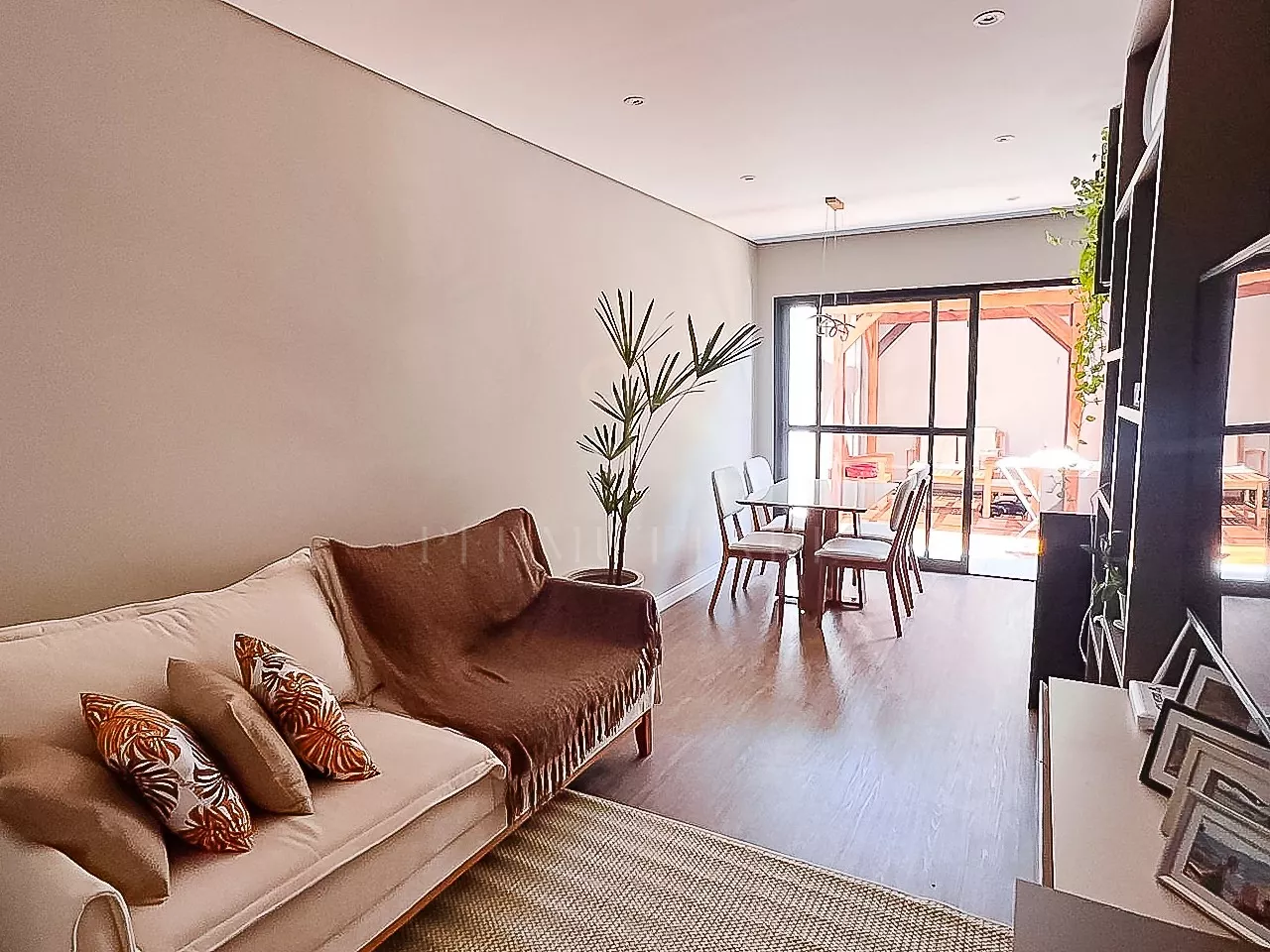 Casa  A Venda No Condomínio  Carpe Diem com 2 Quartos sendo 2 suites Parque Taquaral — Miniatura 3
