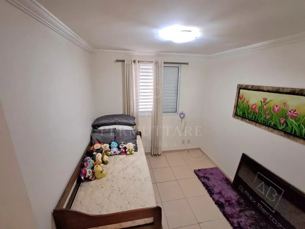 Casa reformada a venda no Condominio Village Córsega. — Miniatura 15