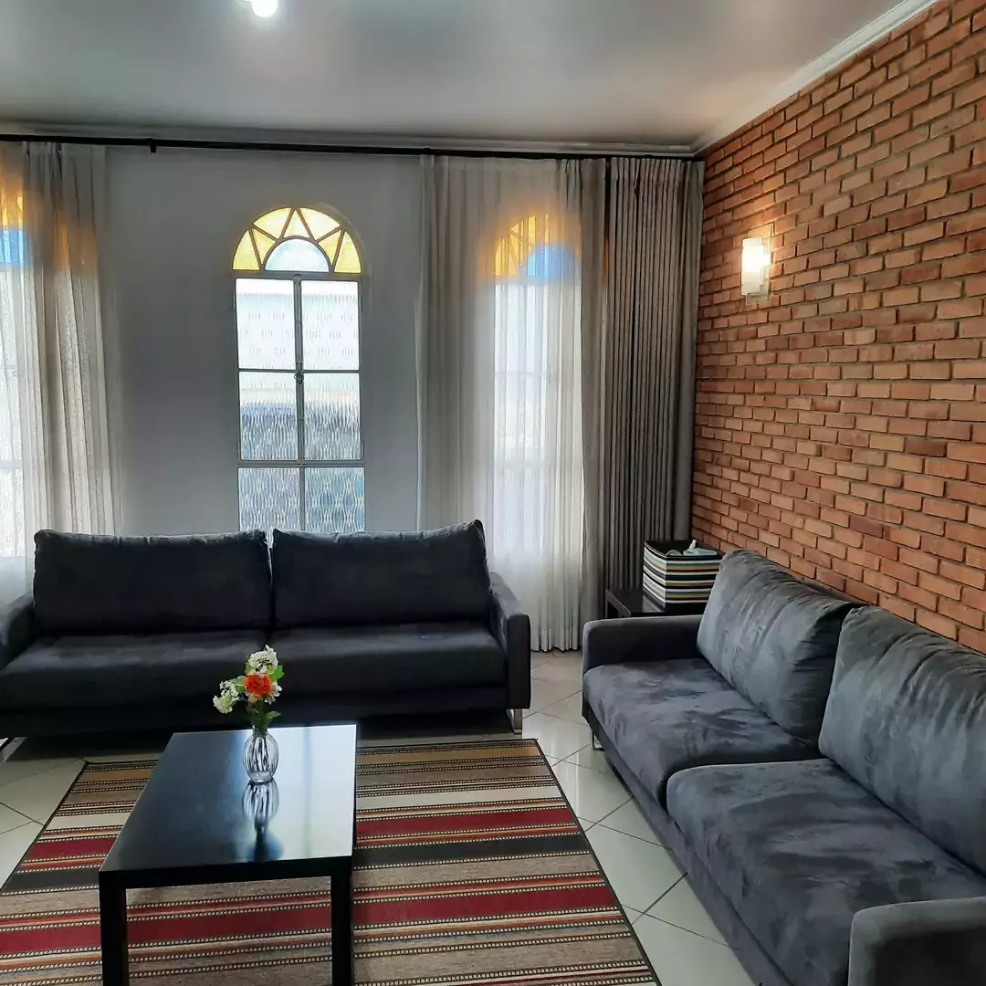 Casa Belissima  Com 4 Quartos Sendo 1 Suite A Venda, No Jardim Proença — Miniatura 5