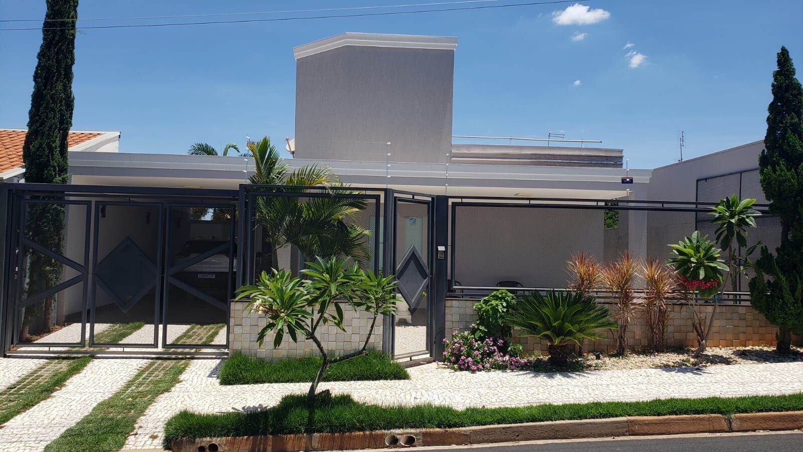 CASA RESIDENCIAL - JARDIM BOM CLIMA - VOTUPORANGA/SP