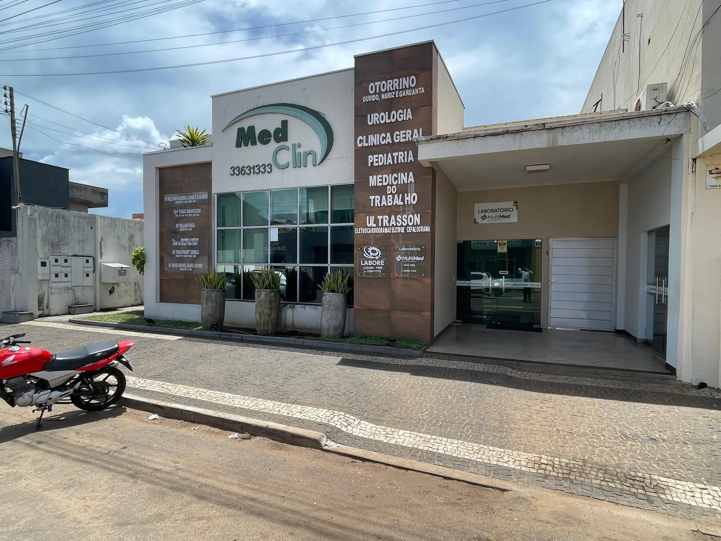 Vendo Clinica Medica no Centro de Porto Nacional-TO — Miniatura 3