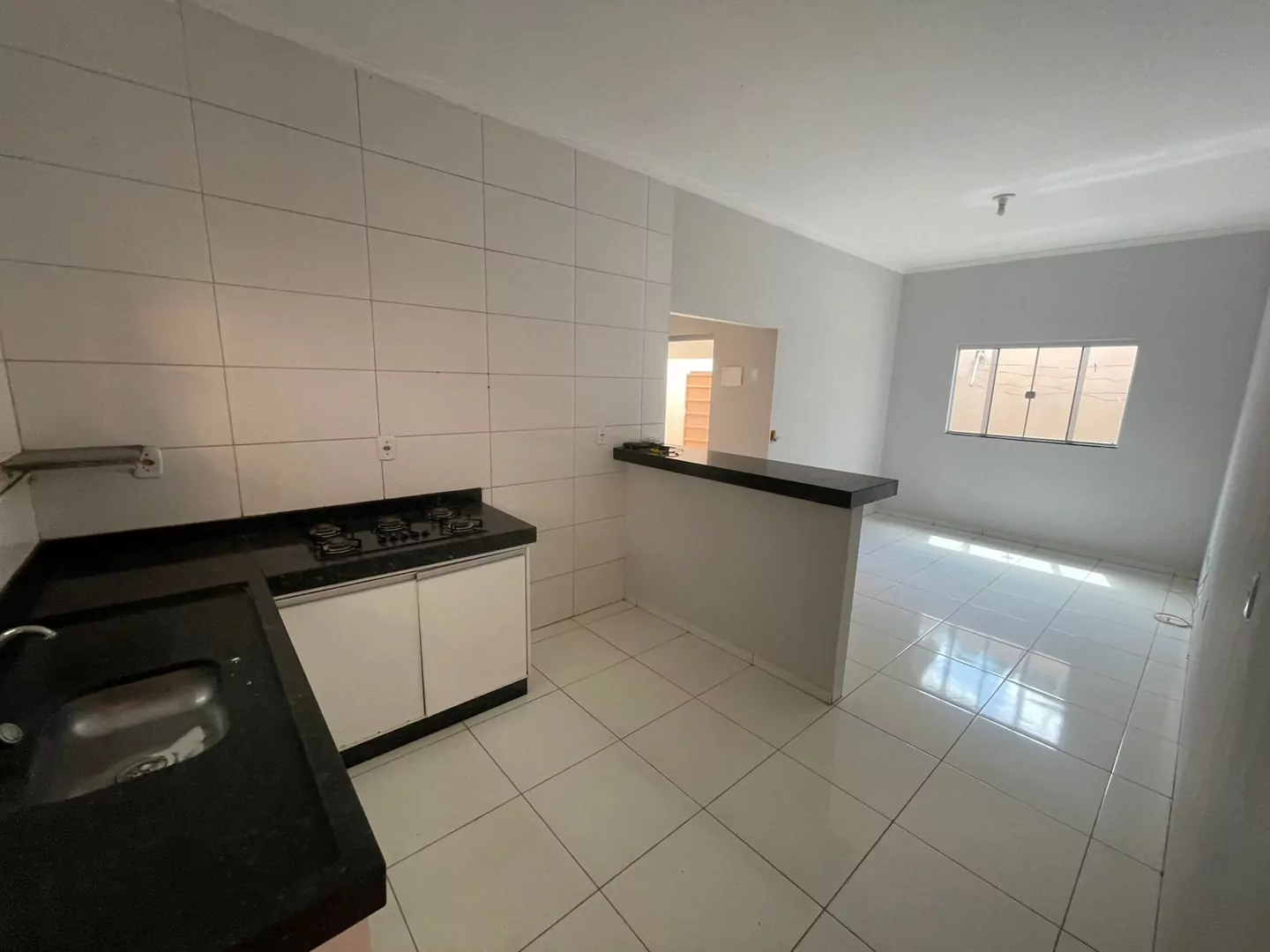 Vendo casa no setor Tropical Palmas em Porto Nacional-TO — Miniatura 9