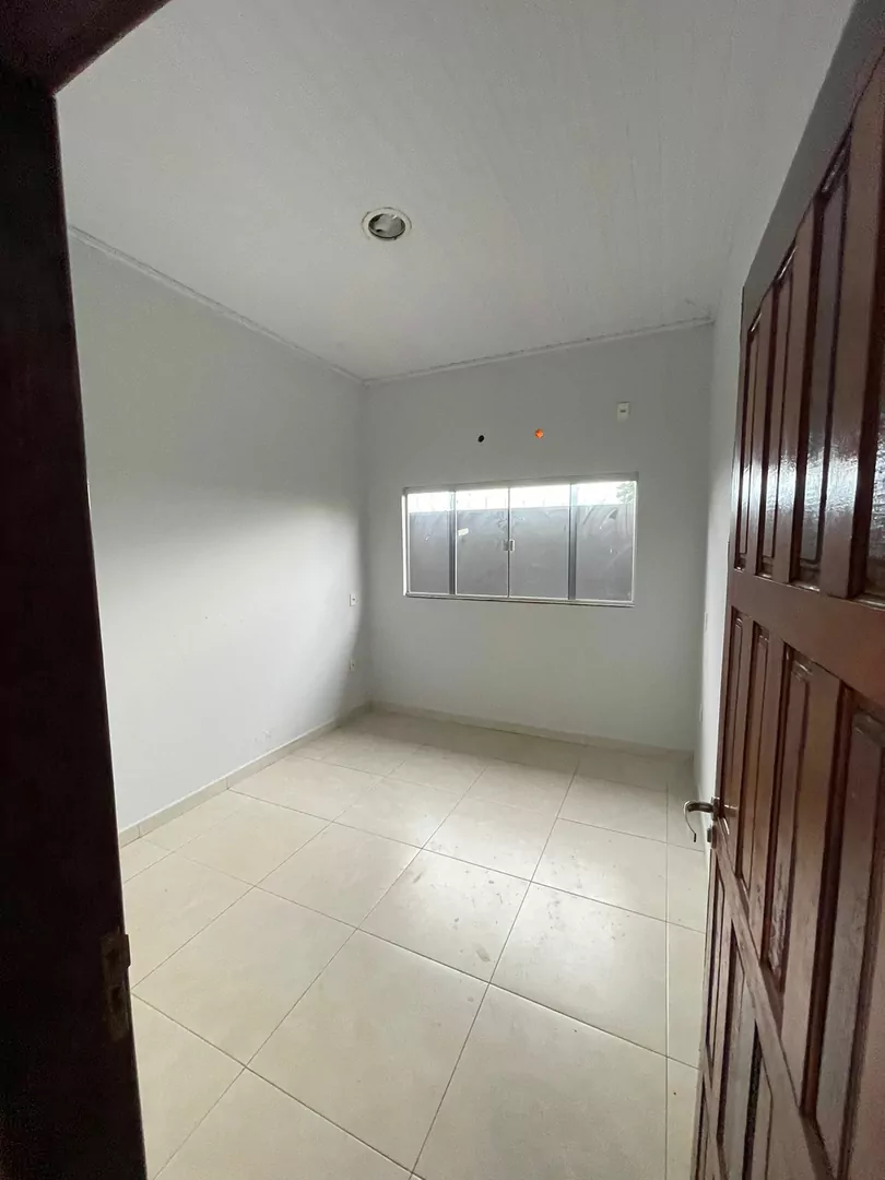 Aluga-se casa no setor Ype, próximo ITPAC Porto Nacional-To. — Miniatura 5