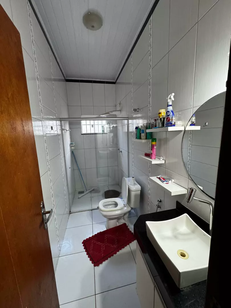 Vendo casa de alto Padrao localizada no setor nova capital em Porto Naional-TO. — Miniatura 12