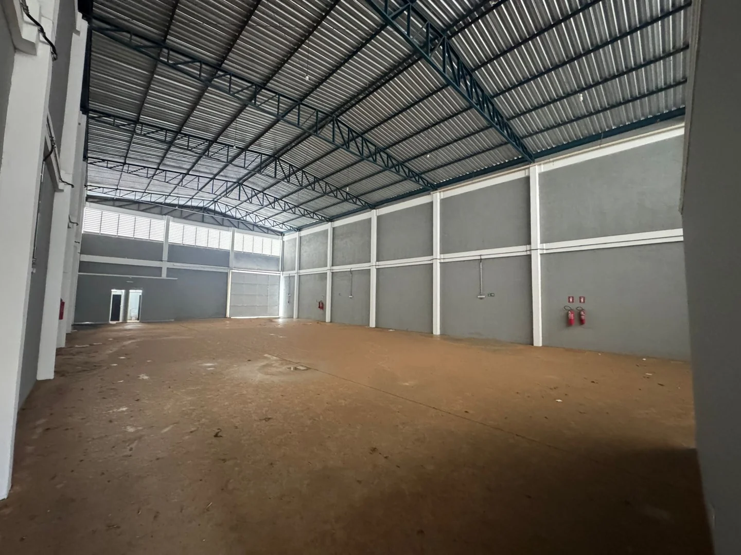Galpao Industrial Localizada na ACSO-91 em Palmas Tocantins — Miniatura 6