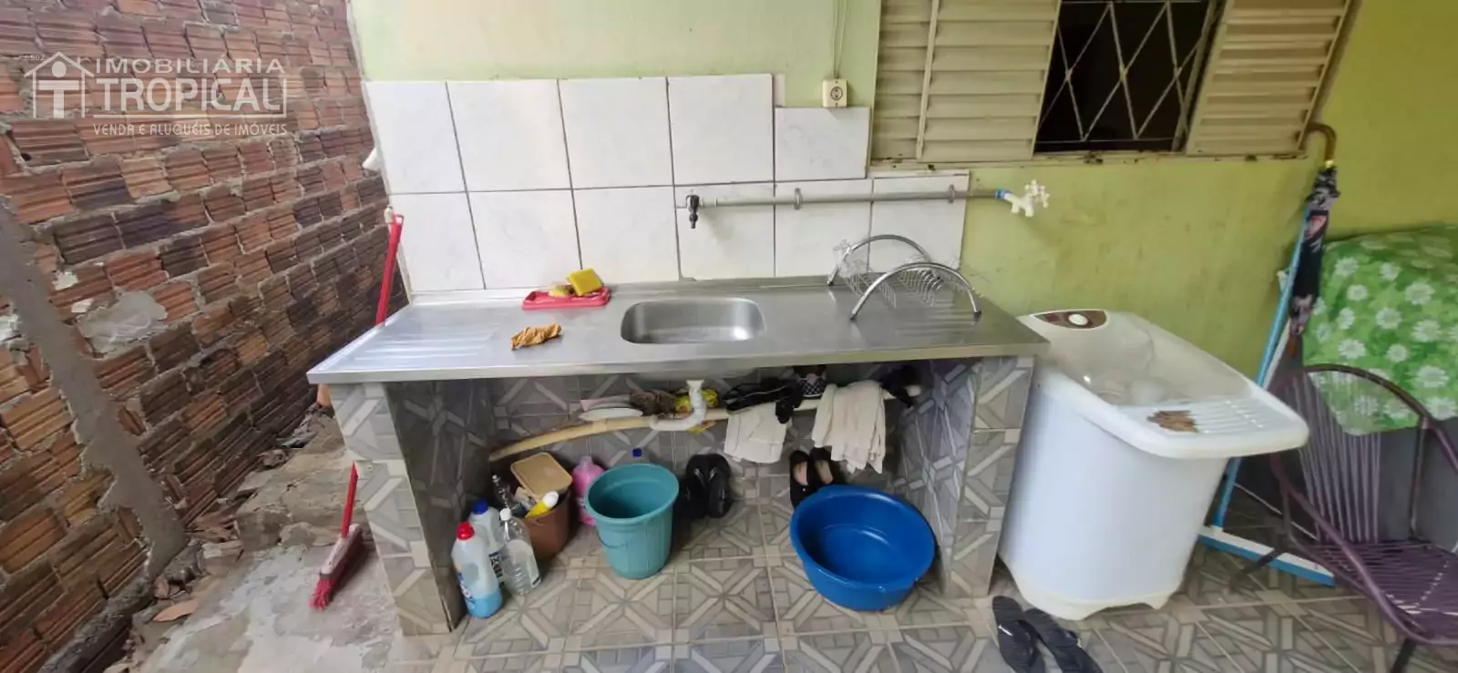 Vende-se casa bem localizada no setor Aeroporto em Porto Nacional-To. — Miniatura 22