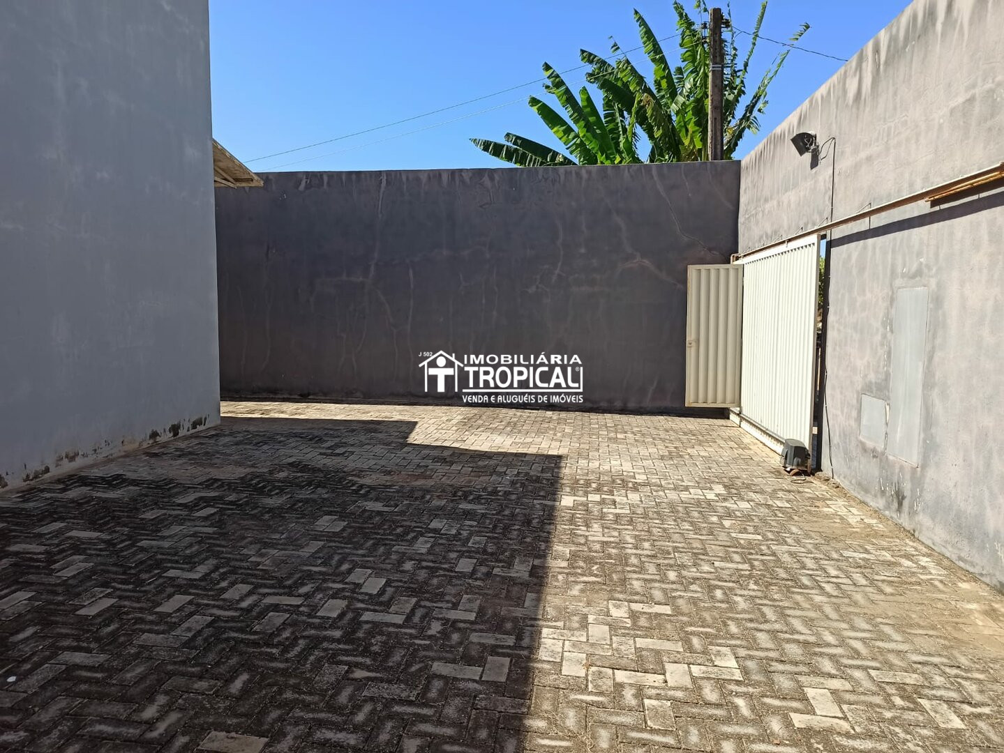 Vende-se Residencial com 04 apt. no setor Ype em Porto Nacional-To. — Miniatura 3