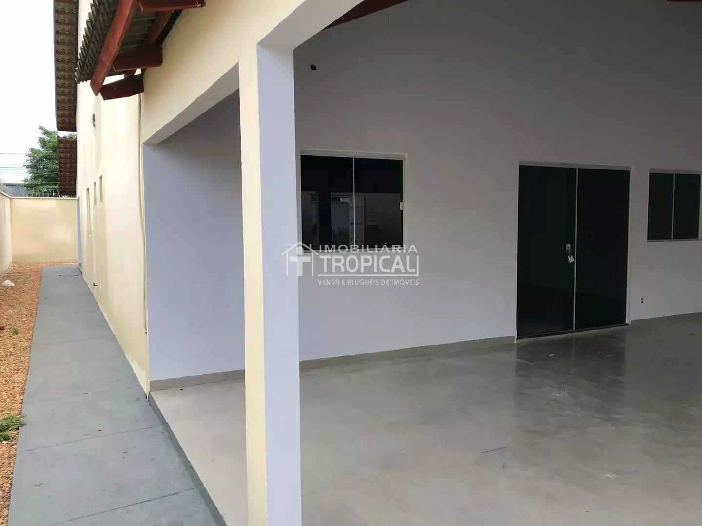 Aluga-se casa no setor Jd. América em Porto Nacional-To. — Miniatura 7