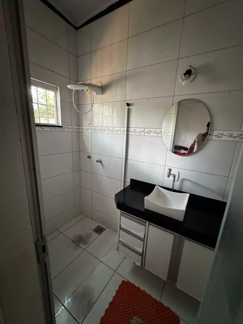 Vendo casa de alto Padrao localizada no setor nova capital em Porto Naional-TO. — Miniatura 9