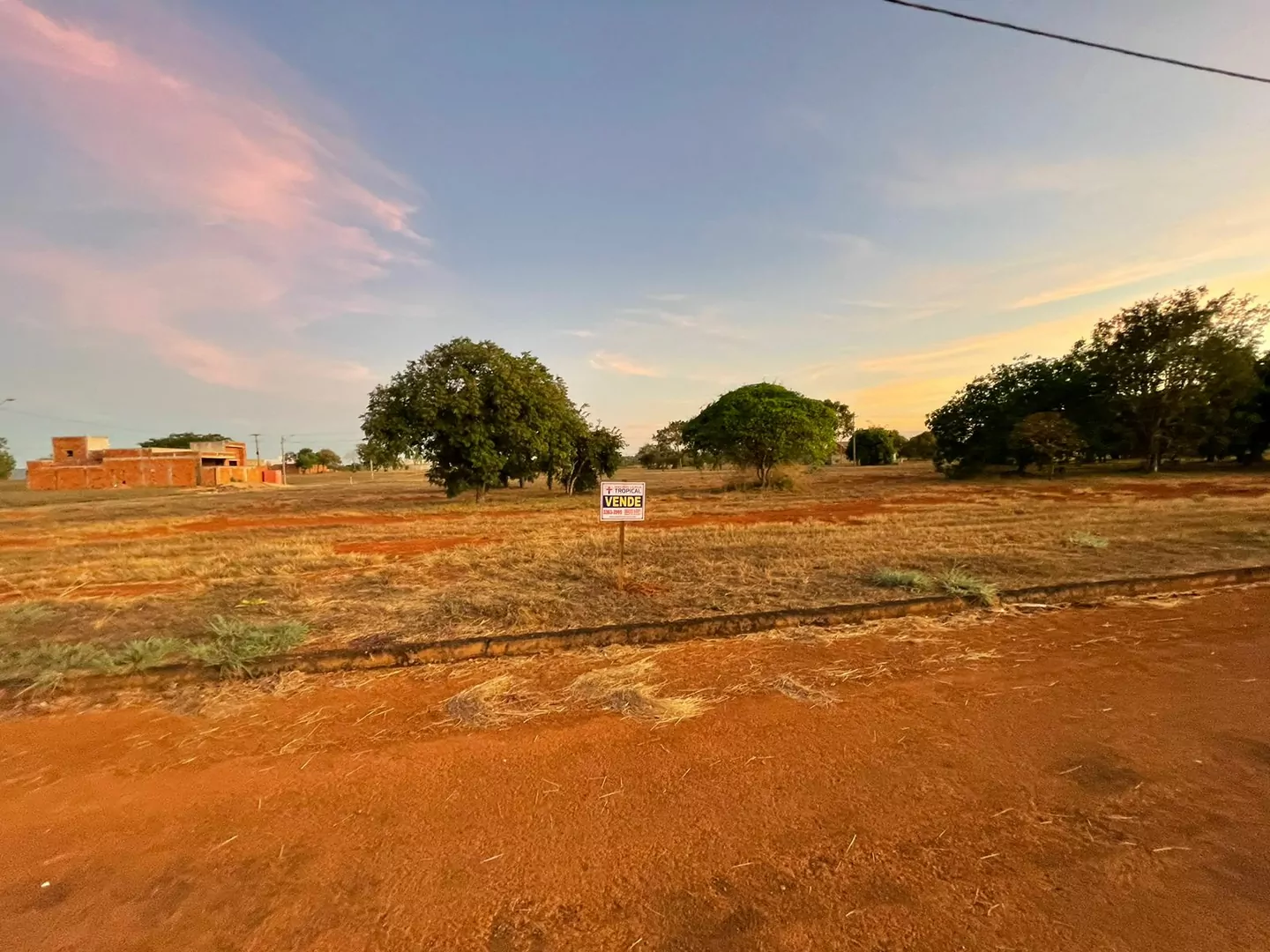 VENDO LOTE RESIDENCIAL DE 600 M2 NO SETOR UNIVERSITARIO EM PORTO NACIONAL-TO — Miniatura 5