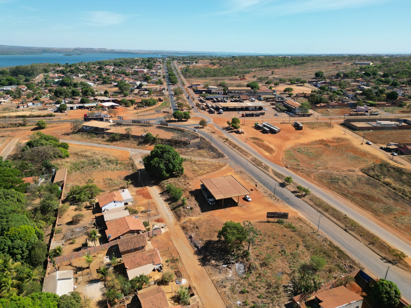 VENDO AREA DE 4.084 M2 PARA POSTO NA ENTRADA DE PORTO NACIONAL-TO — Miniatura 9