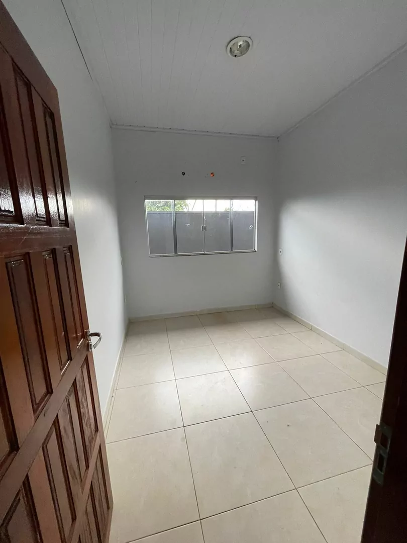 Aluga-se casa no setor Ype, próximo ITPAC Porto Nacional-To. — Miniatura 9