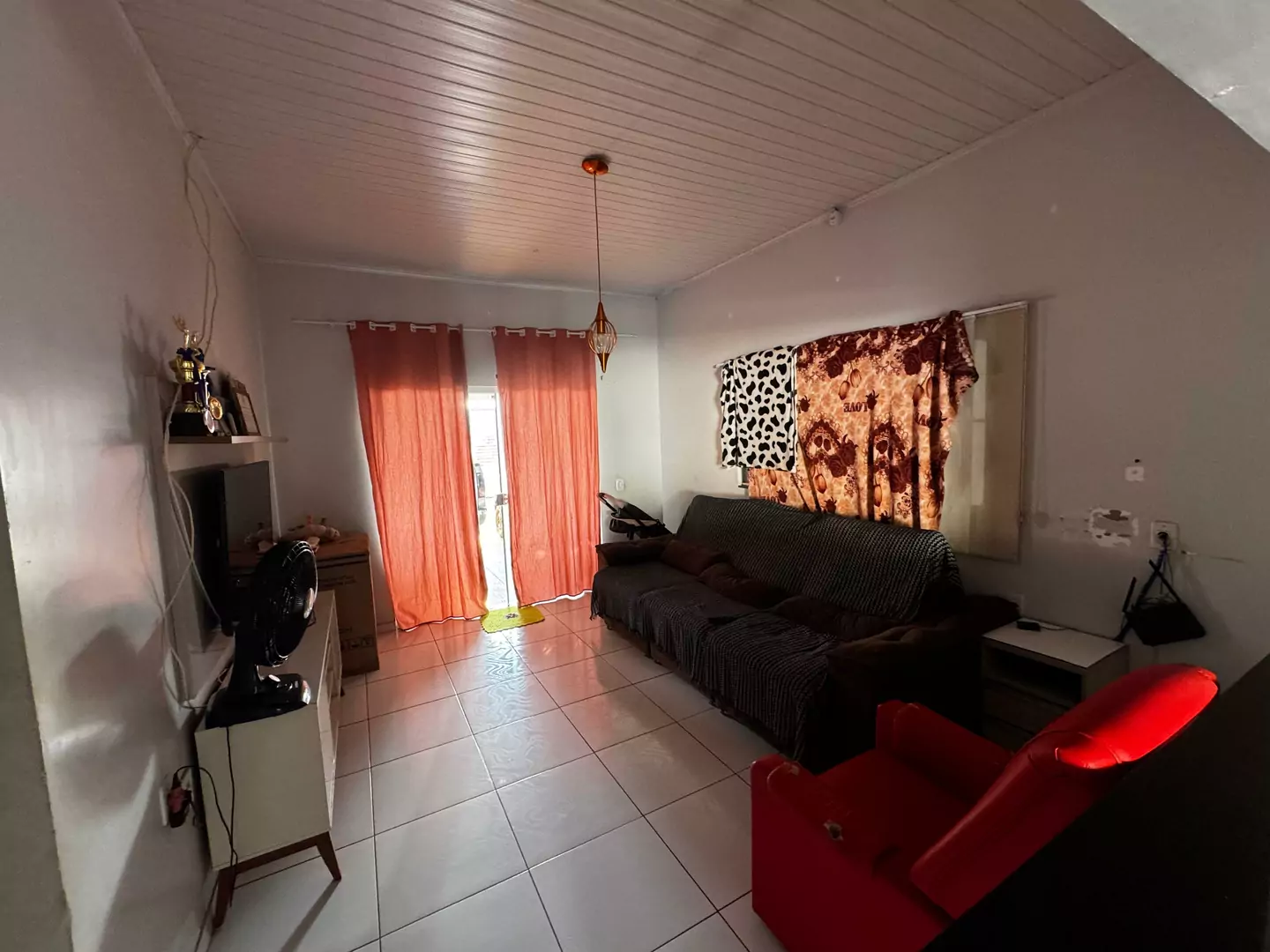 Vendo casa de alto Padrao localizada no setor nova capital em Porto Naional-TO. — Miniatura 6