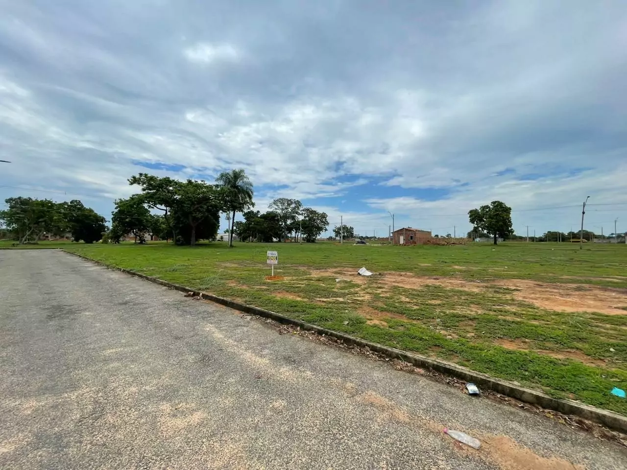 LOTE à venda com area Total; 200,00m², Setor Praia Bela, Porto Nacional-TO — Miniatura 3