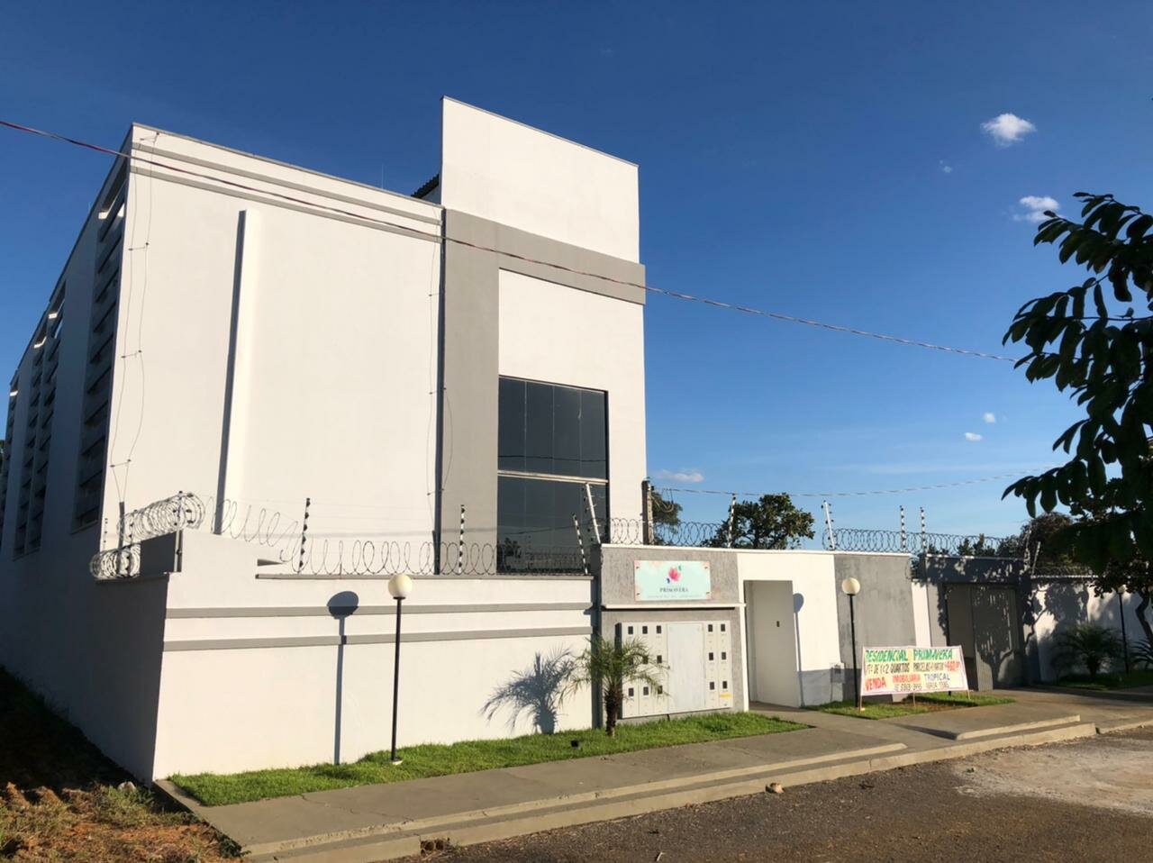 Vende-se e financia Apartamentos de 1 e 2 dormitório . — Miniatura 4